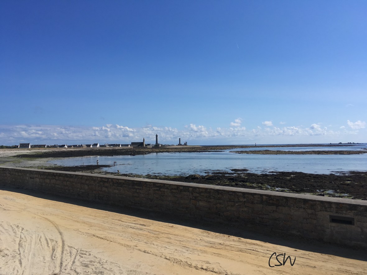 Phare d'Eckmühl - a lighthouse in Penmar'ch